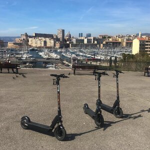 Все, что нужно знать шеринг велосипедов, самокатов и электромобилей в Марселе
