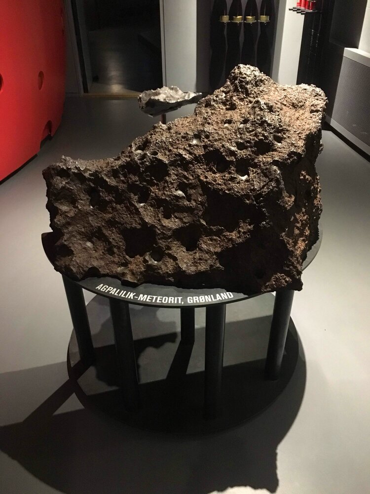 Настоящий метеорит