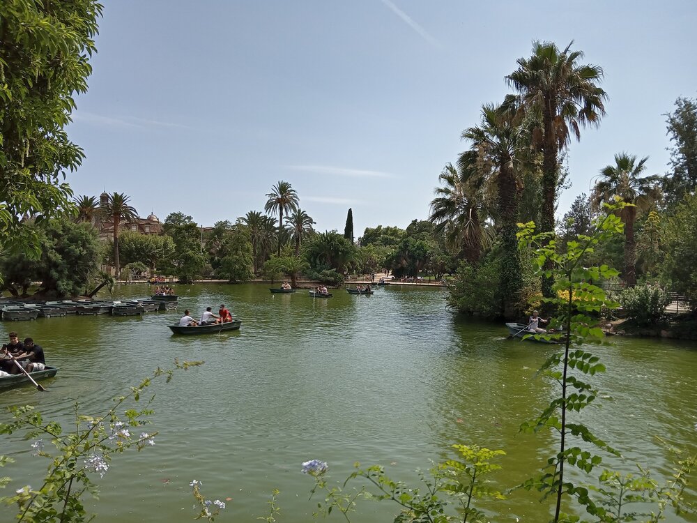 Озеро в парке Цитадели