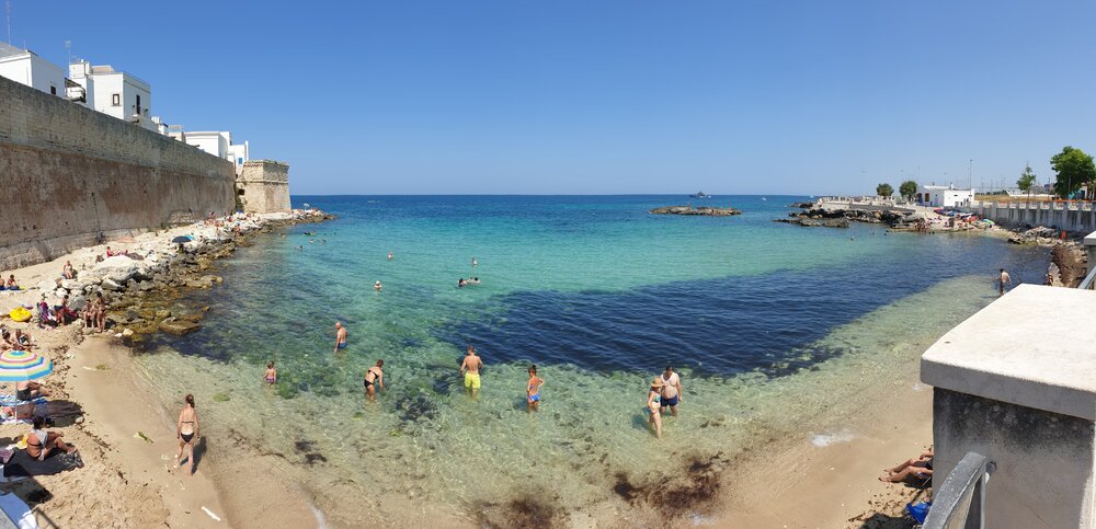 And Monopoli is not so crowded anymore, you can find a spot on the beach