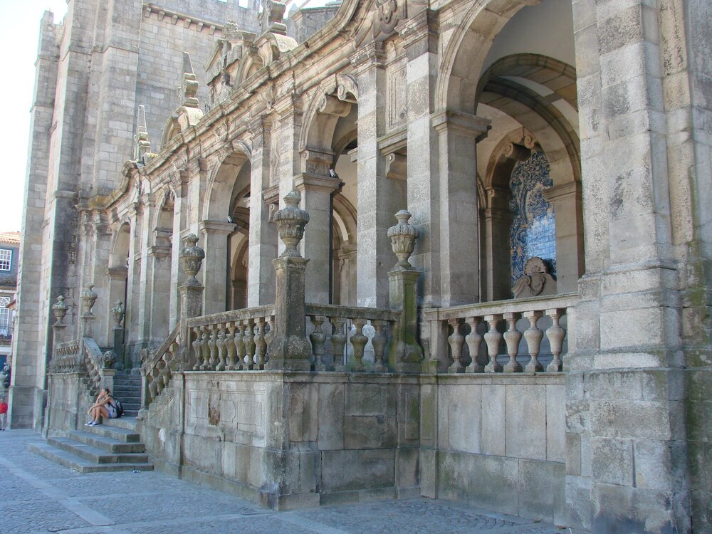 Side facade of the cathedral