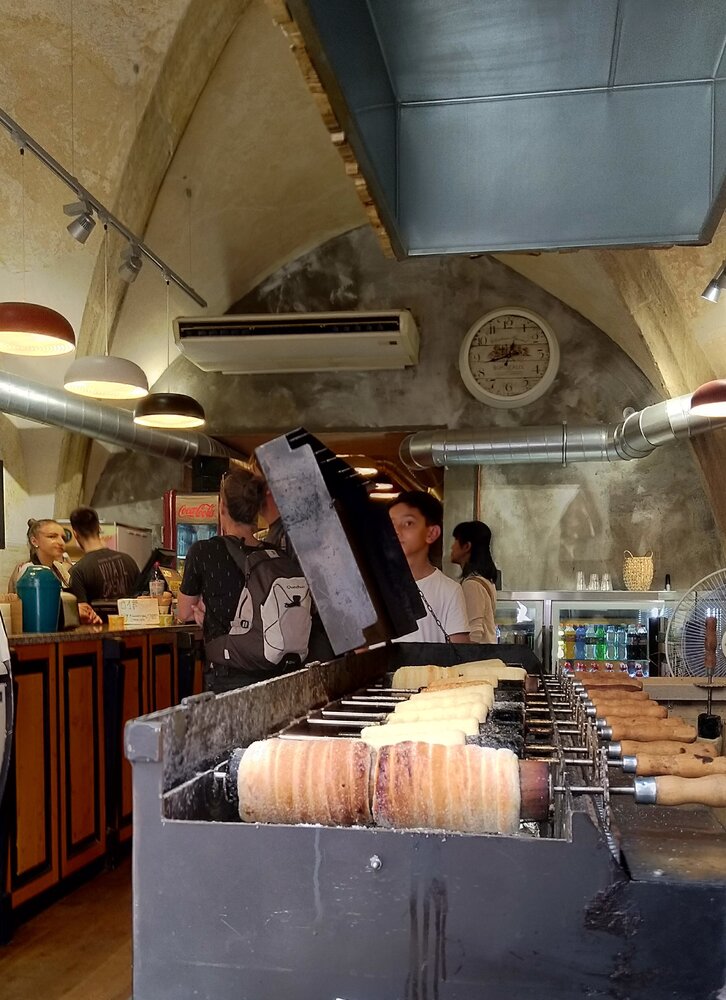 This is how you make a trdelnik