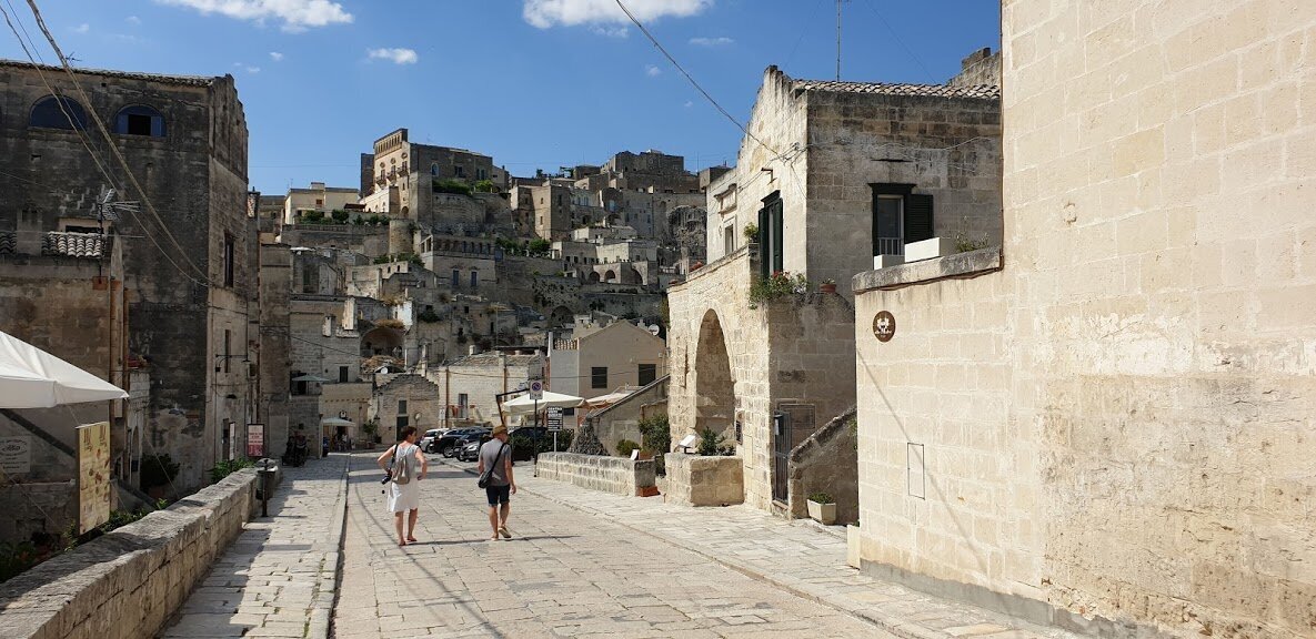 Bari to Matera: all the ways to get there on your own by public transportation