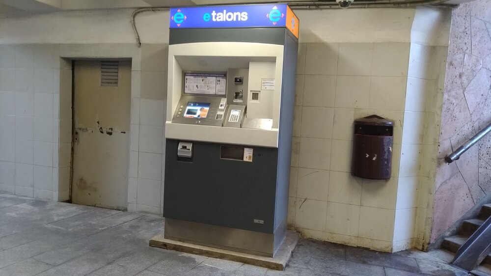 E-ticket vending machine