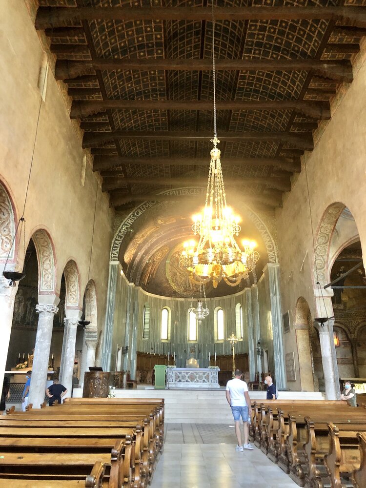 The central nave of the Cathedral of San Giusto is the most recent: it was built in the XIV century