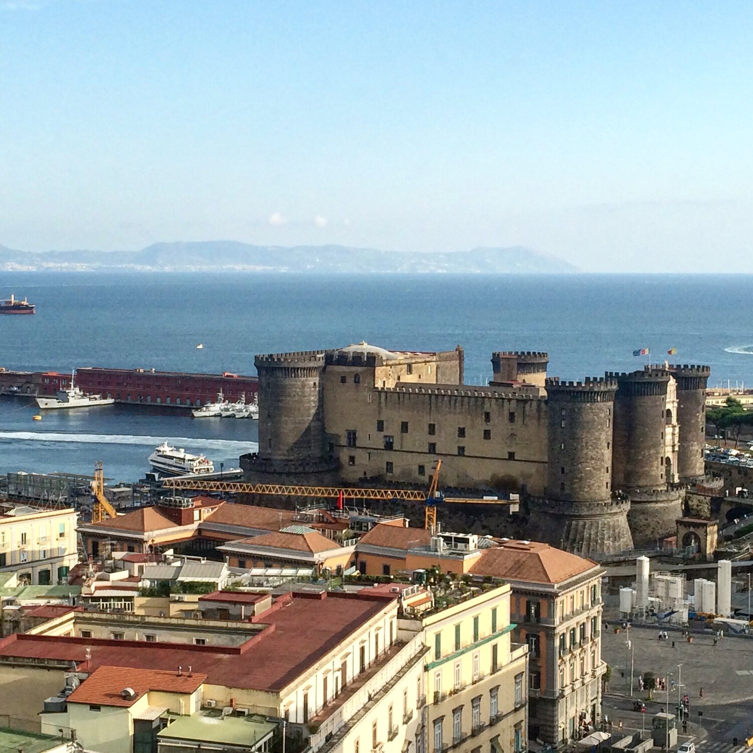 When should I go to Naples? Naples weather, holidays and sales