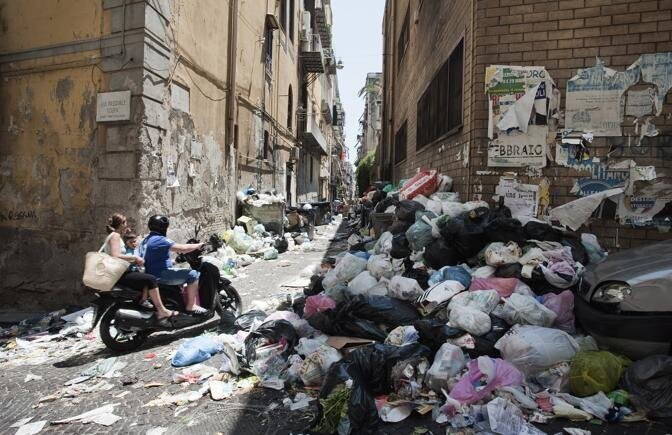 Naples garbage crisis in 2008.