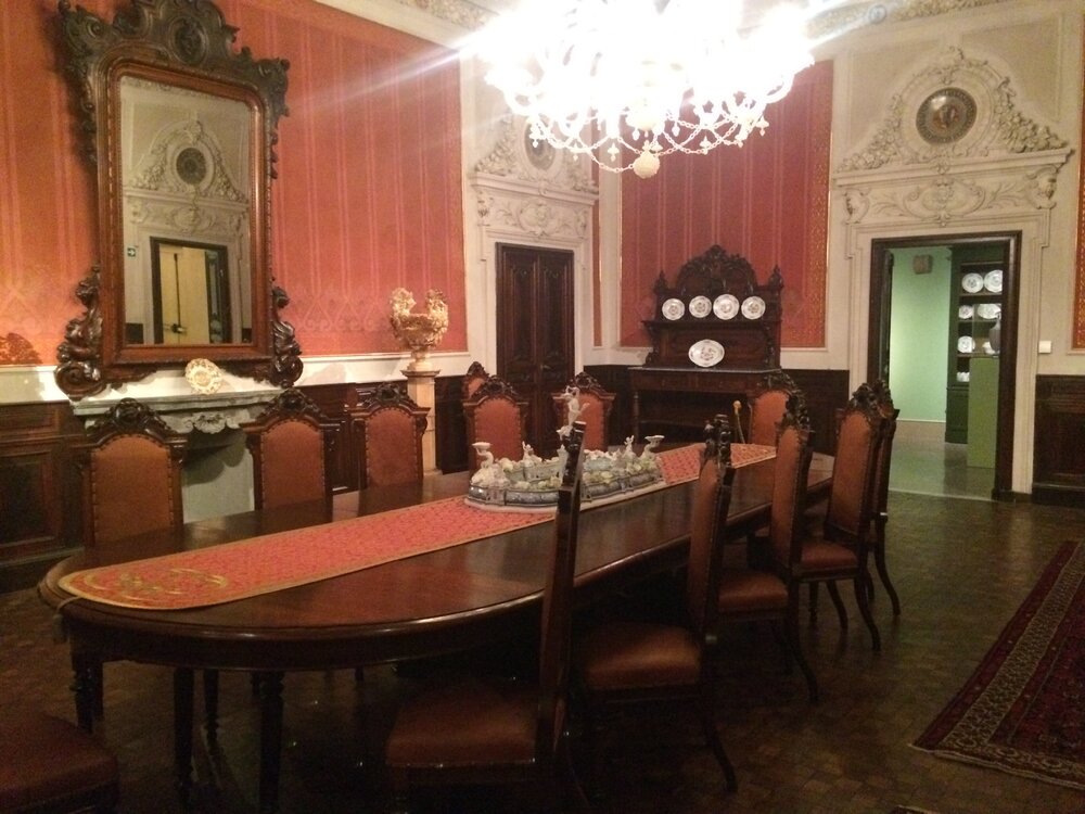 Palazzo Blue Dining Room