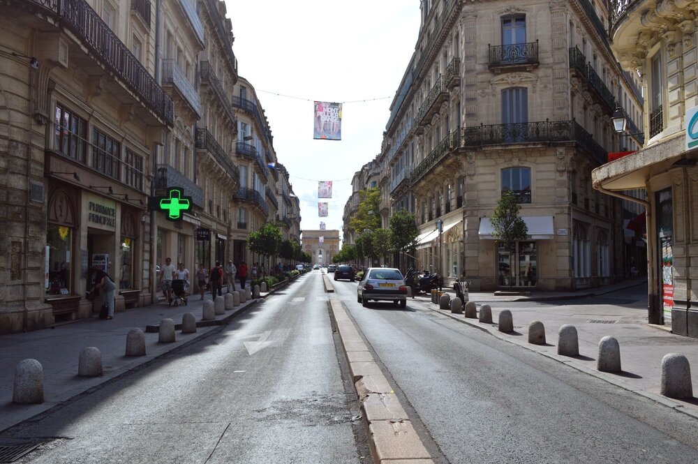 The street leading to the Peyroux Gate