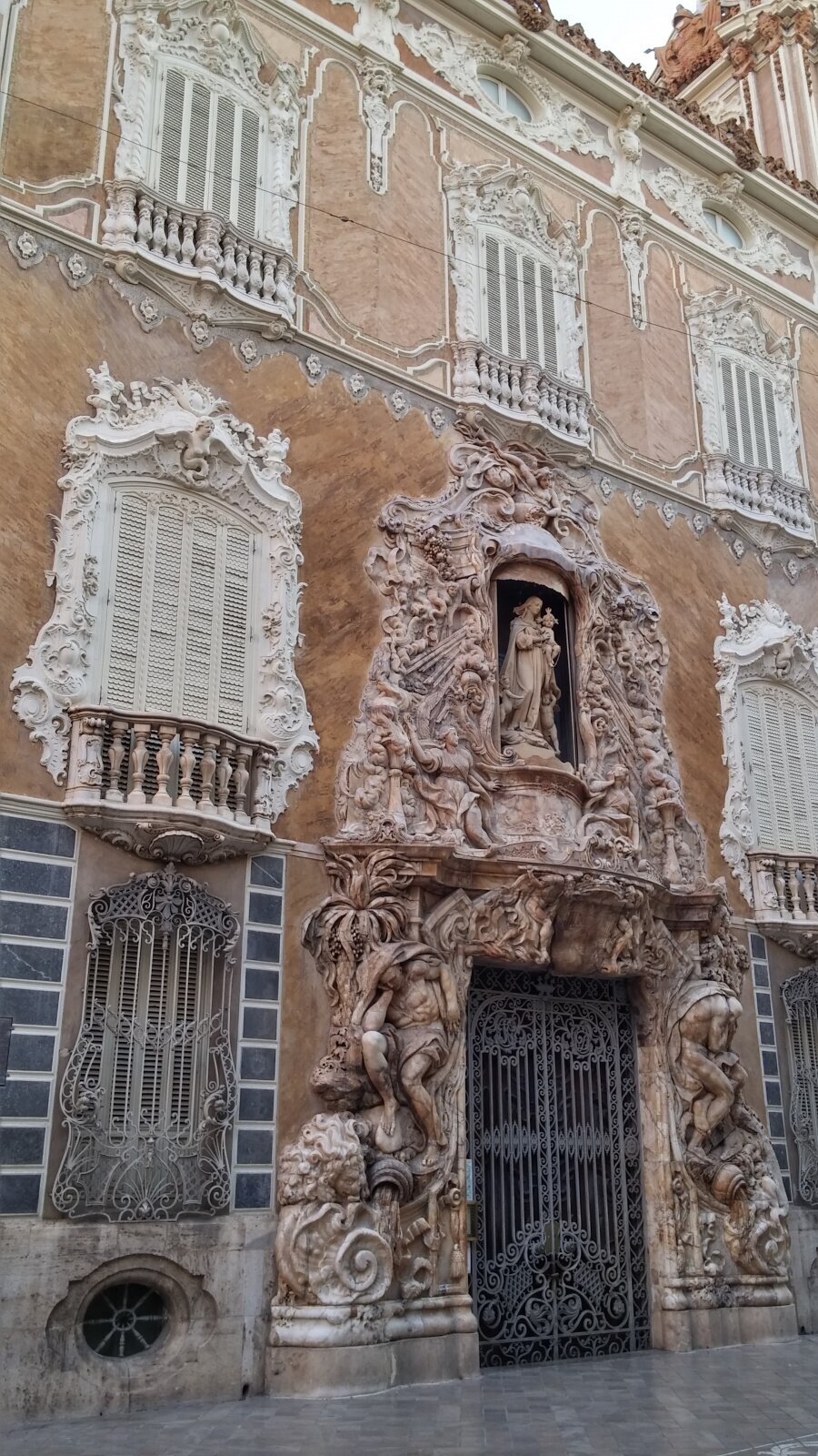 The facade of the Palace of the Marquis of Dos Aguas