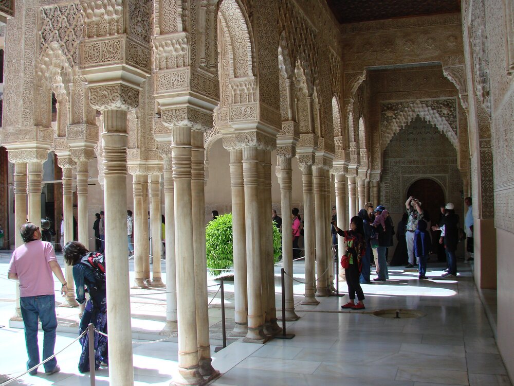 Columns in the lion