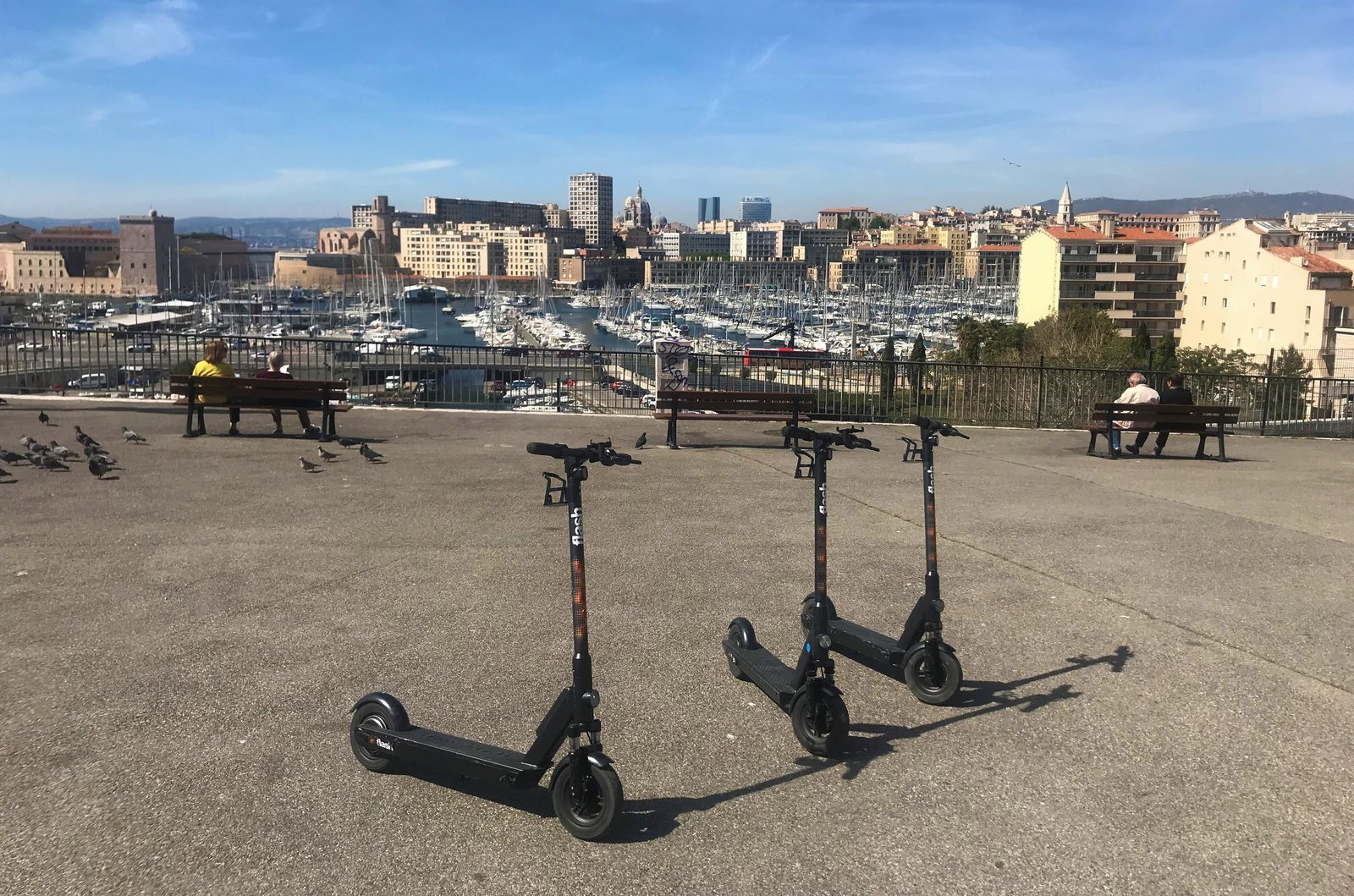 All you need to know Shearing bicycles, scooters and electric cars in Marseille