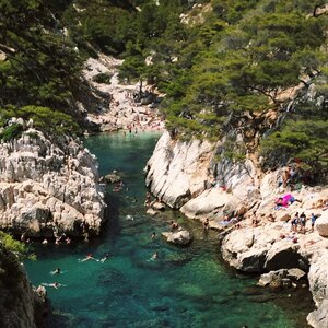 Parc Calanques and Friulian Islands: how to get to the best wild beaches near Marseille