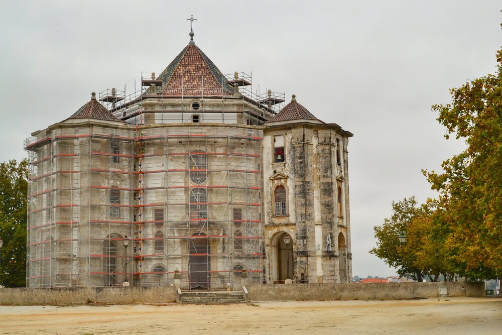 The place of pilgrimage is the Shrine of Jesus on the Rock