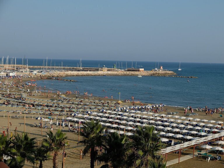 The beach at Nettuno