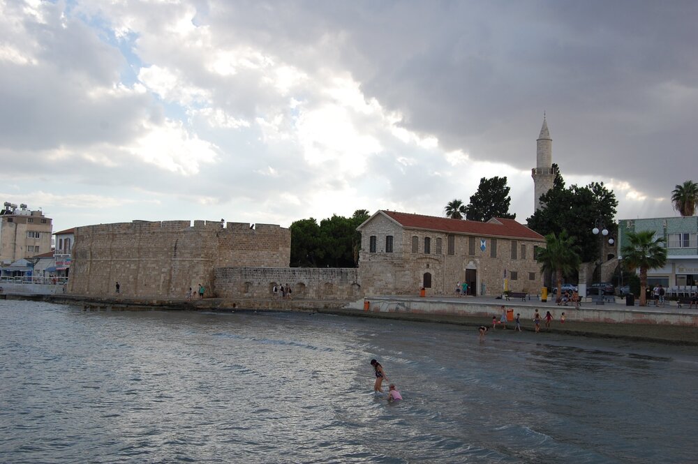 The fortress is located at the southern end of the Finikoudes promenade