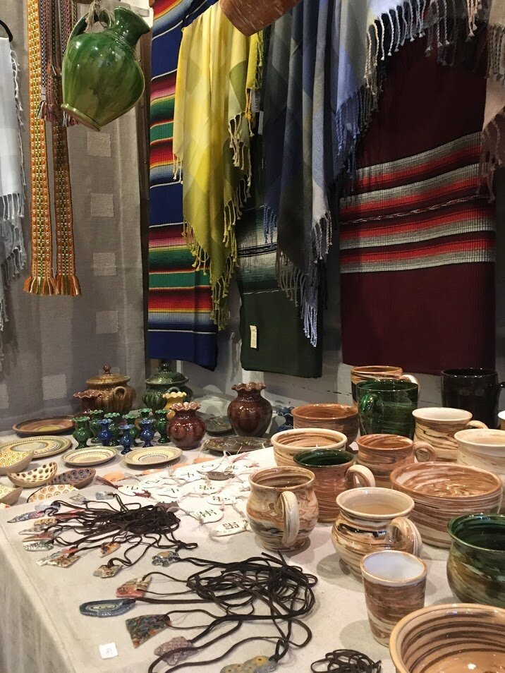 Сувениры из Латвии: керамика, текстиль
