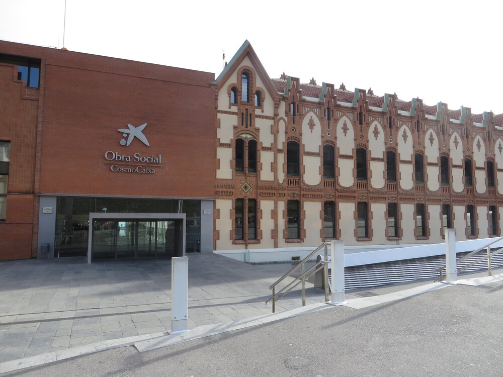 Здание интерактивного музея Космо кайша