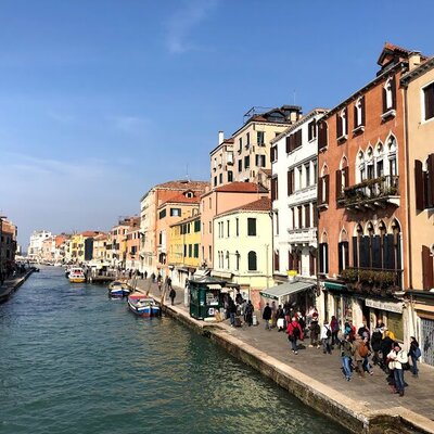 How to get from Marco Polo Airport to Venice and the Islands